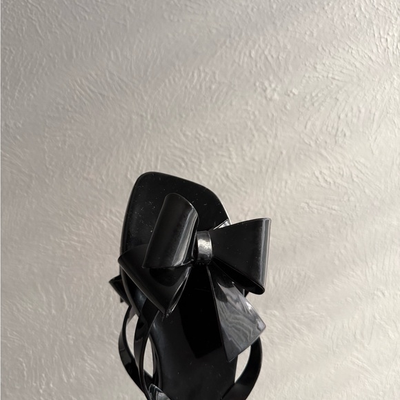 Jeffrey Campbell Jelly Black Bow Sandals - Picture 4 of 6